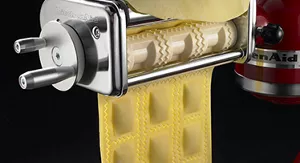 Kitchenaid krav sales ravioli maker attachment