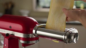 kitchenaid-2016-KSMPRA-PSA-PCA_HowTo_RollingandCutting-vid